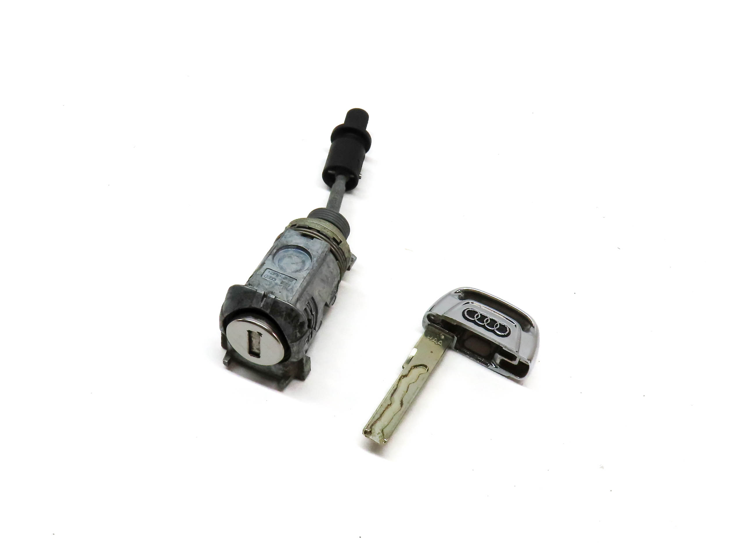 2017 AUDI Q5 (B8 8R) FRONT LEFT DRIVER DOOR LOCK CYLINDER w/KEY SET/2 — exact item pictured